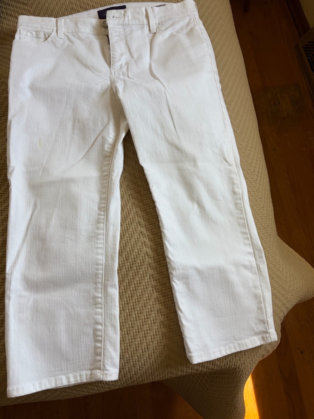 NYDJ White Denim Jeans with Navy Label